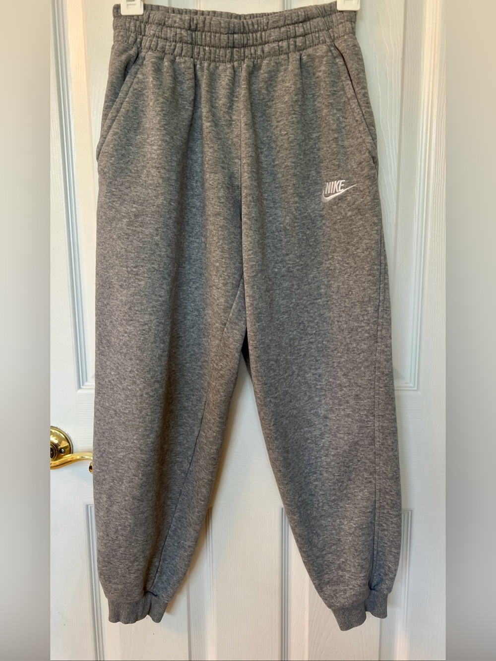 Nike Gray Sweat Athletic Jogging Pants  w Drawstring Kids Youth Sz L